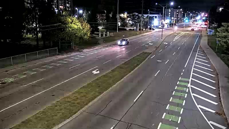 Traffic camera image at 2025-09-19 00:25:44