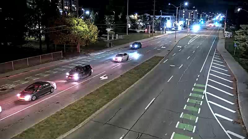 Traffic camera image at 2025-09-19 00:40:44