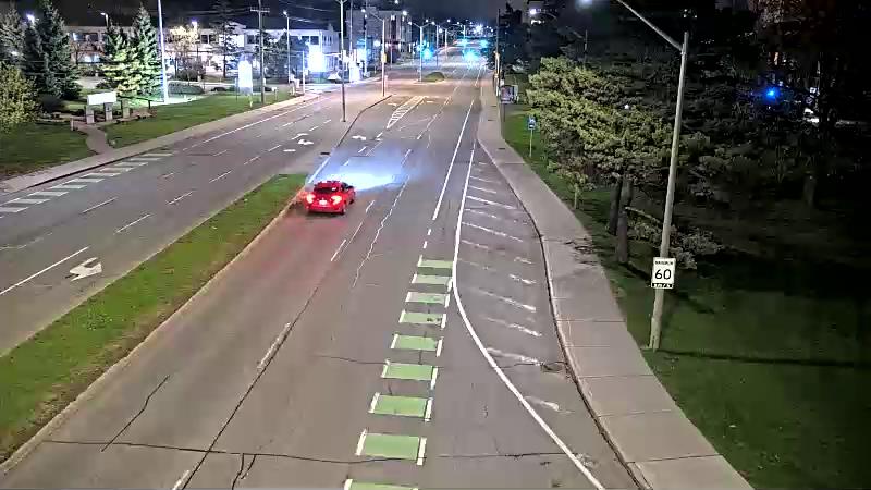 Traffic camera image at 2025-05-09 06:40:33