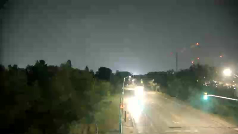 Traffic camera image at 2025-08-04 02:00:37