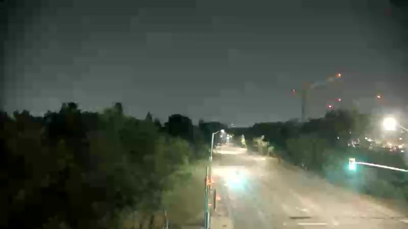 Traffic camera image at 2025-08-04 02:35:47