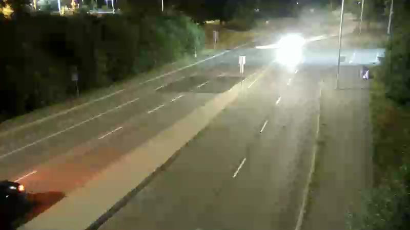 Traffic camera image at 2025-08-25 03:00:48