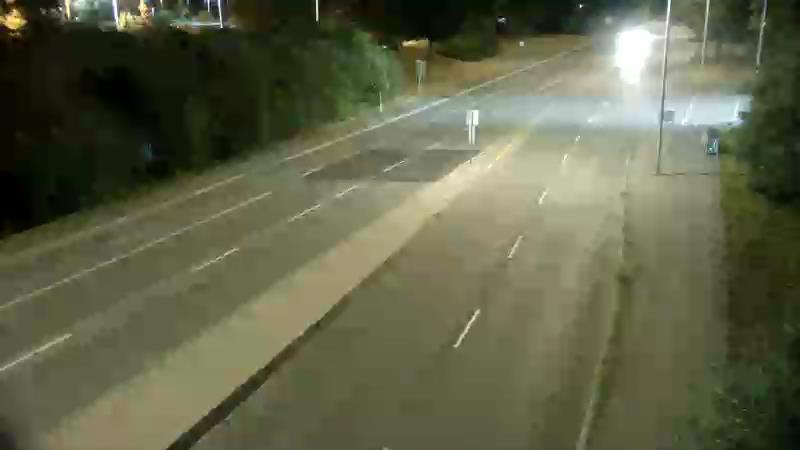 Traffic camera image at 2025-08-25 03:05:48