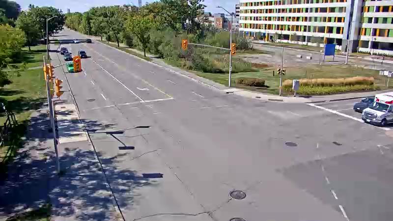 Traffic camera image at 2025-09-14 17:51:00