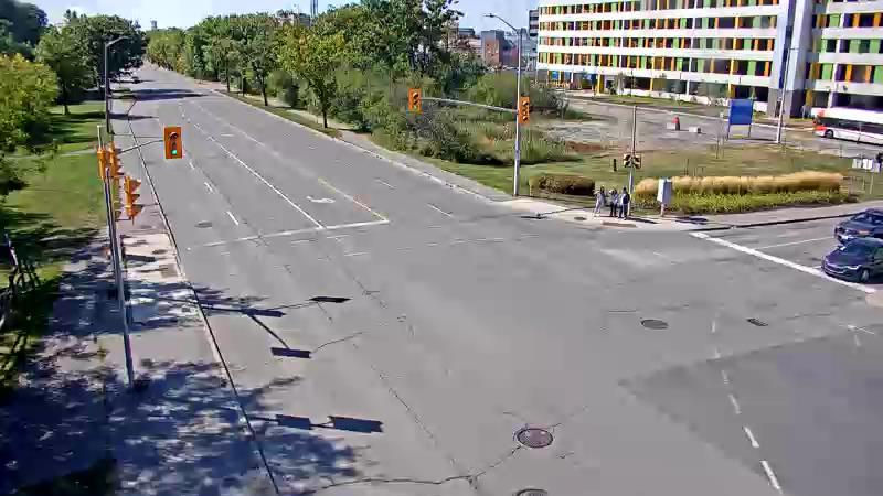 Traffic camera image at 2025-09-14 18:35:48