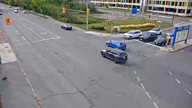 Traffic camera image at 2025-09-17 20:25:54