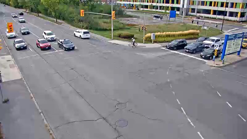 Traffic camera image at 2025-09-17 20:30:53