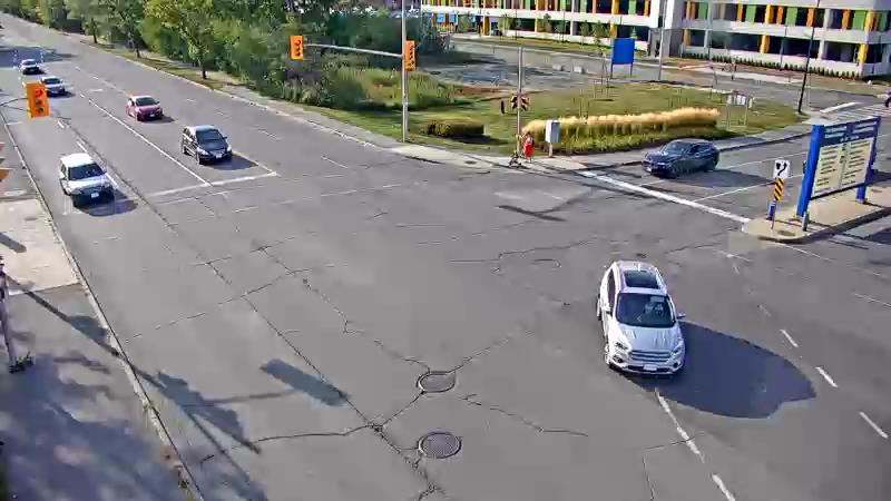 Traffic camera image at 2025-09-17 20:55:52