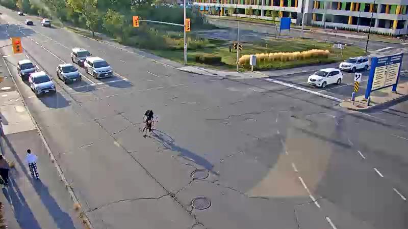 Traffic camera image at 2025-09-17 21:45:52