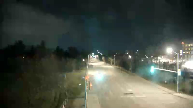 Traffic camera image at 2025-04-25 07:20:29