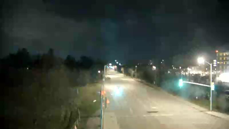 Traffic camera image at 2025-04-25 07:25:25