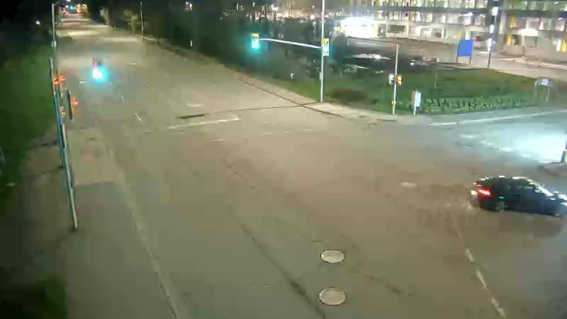 Traffic camera image at 2025-05-09 06:40:33