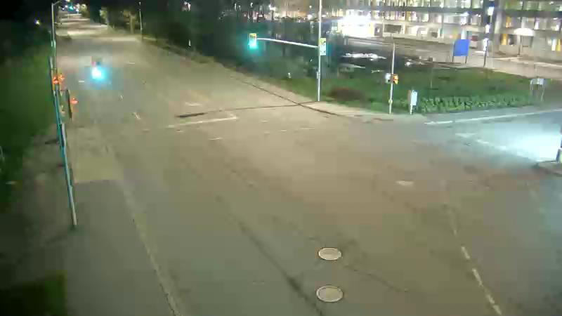 Traffic camera image at 2025-05-09 06:45:35