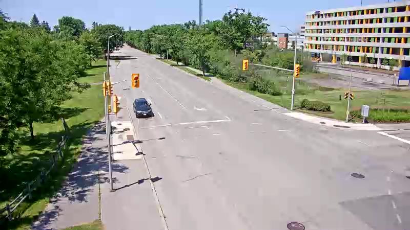 Traffic camera image at 2025-06-30 15:55:50