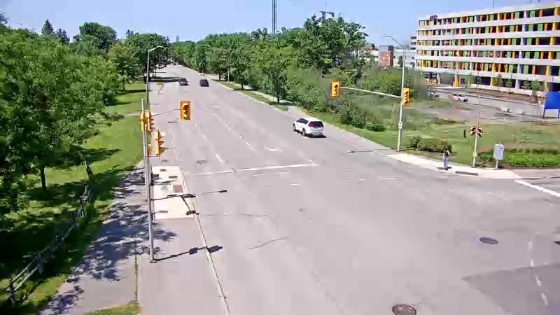 Traffic camera image at 2025-06-30 16:10:56