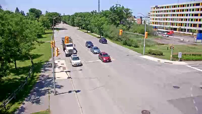 Traffic camera image at 2025-06-30 16:25:53