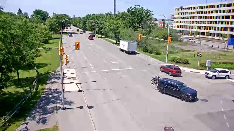 Traffic camera image at 2025-06-30 16:50:53