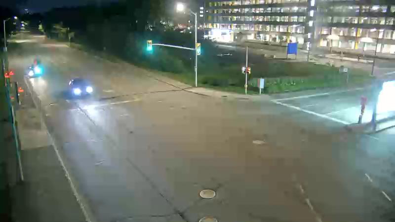 Traffic camera image at 2025-07-12 04:00:37