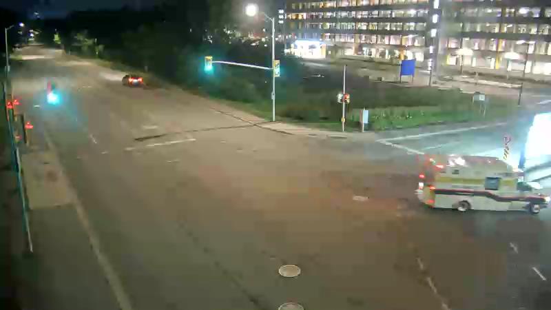 Traffic camera image at 2025-07-12 04:40:42