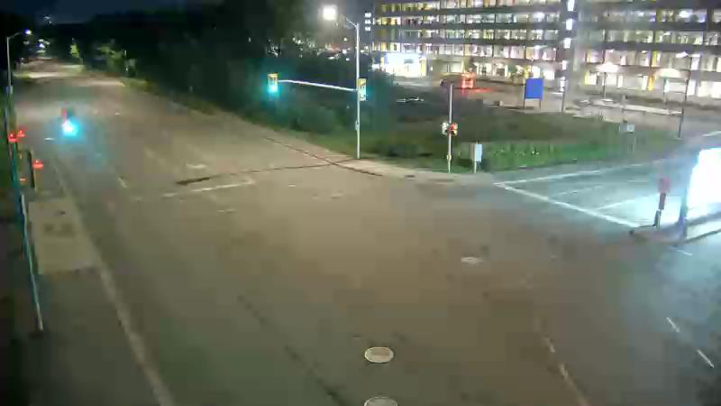 Traffic camera image at 2025-07-12 04:45:52