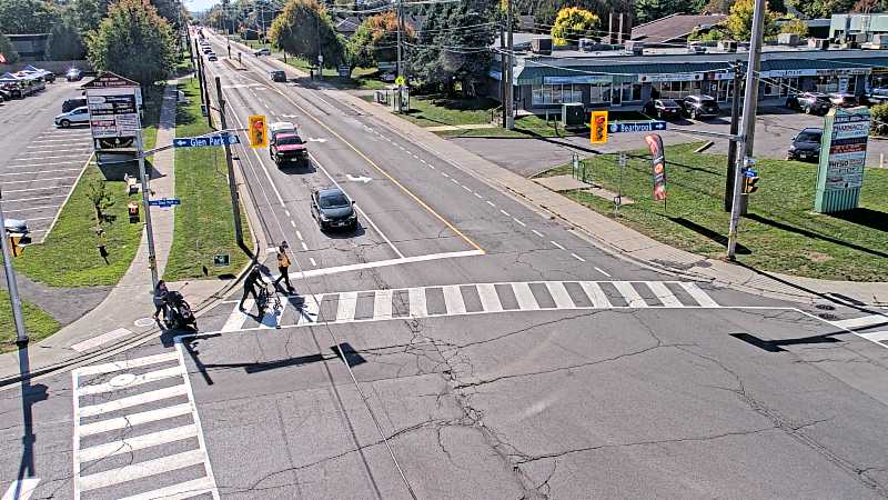 Traffic camera image at 2025-09-15 19:30:53