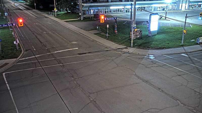 Traffic camera image at 2025-05-09 05:55:32
