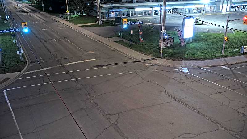 Traffic camera image at 2025-05-09 06:40:33