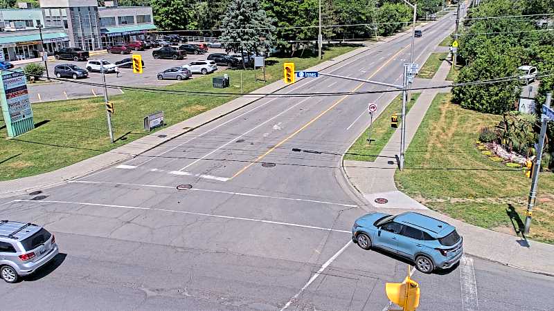 Traffic camera image at 2025-06-30 16:05:45