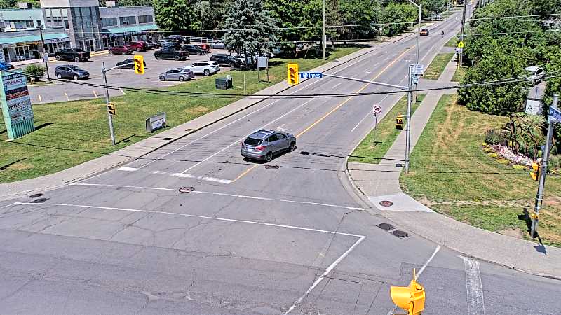 Traffic camera image at 2025-06-30 16:20:48