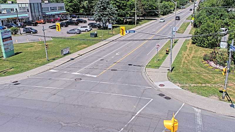 Traffic camera image at 2025-06-30 16:40:48