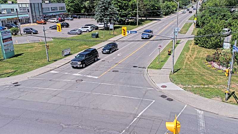 Traffic camera image at 2025-06-30 17:05:57