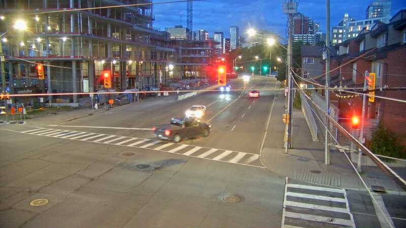 Traffic camera image at 2025-08-25 00:20:05