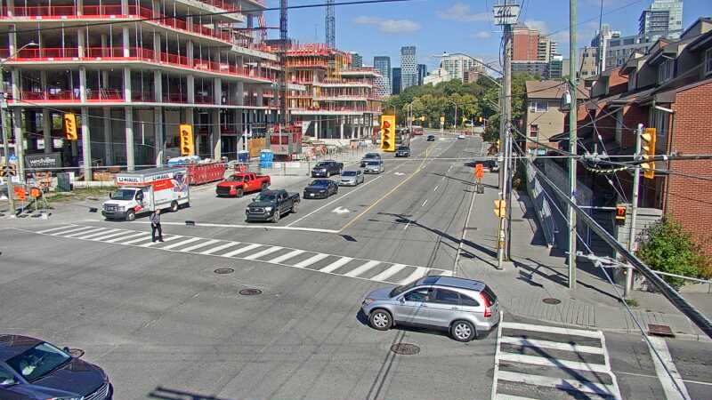 Traffic camera image at 2025-09-14 18:20:05