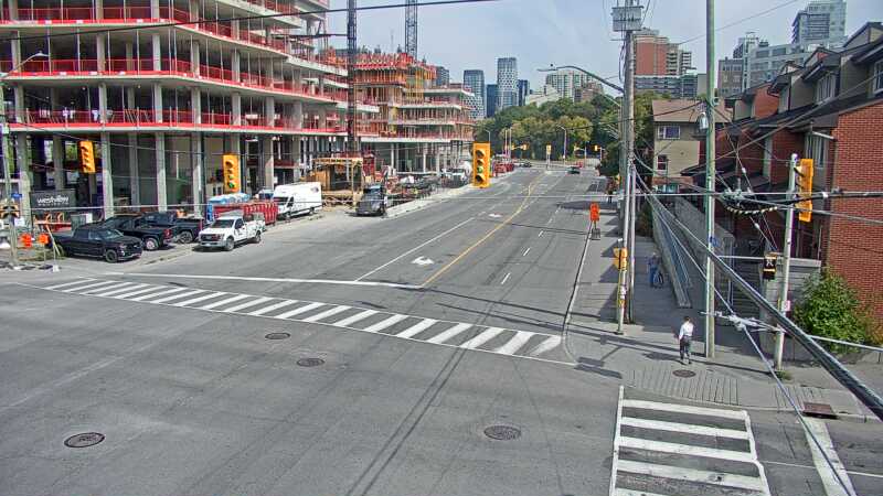 Traffic camera image at 2025-09-17 16:50:05