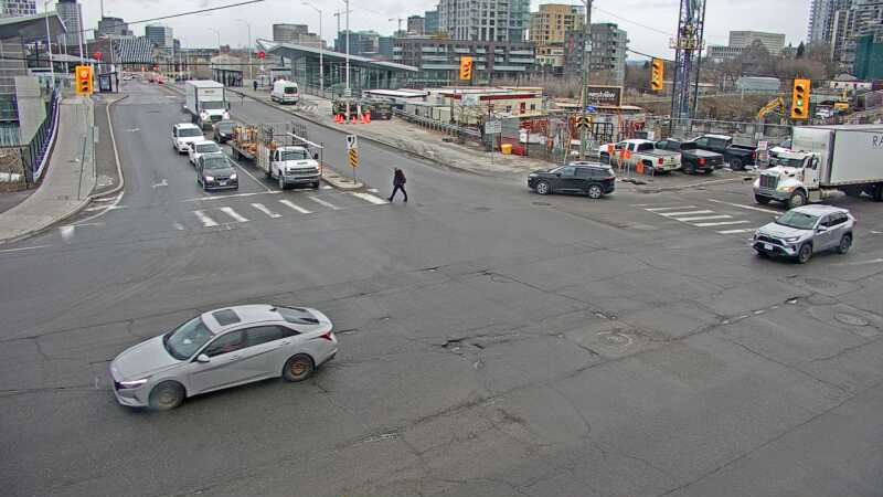 Traffic camera image at 2025-03-25 12:30:05