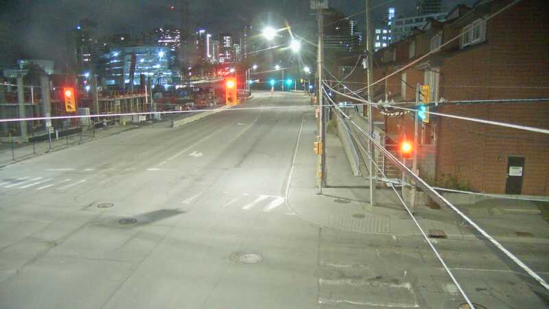Traffic camera image at 2025-05-09 05:55:05