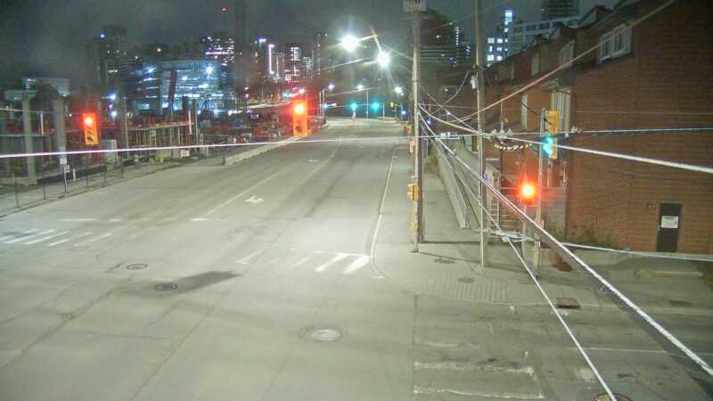 Traffic camera image at 2025-05-09 06:40:05