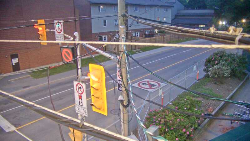 Traffic camera image at 2025-06-09 08:50:04