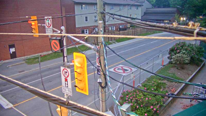 Traffic camera image at 2025-06-09 09:00:07