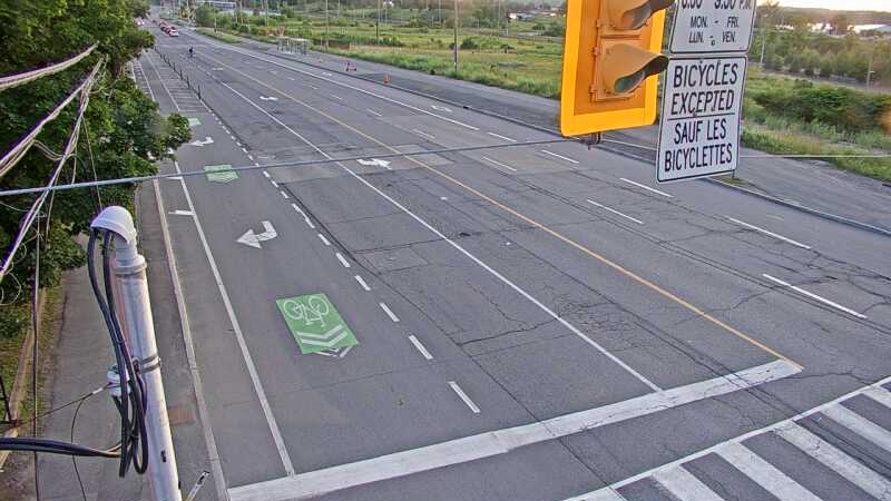Traffic camera image at 2025-07-04 00:45:14