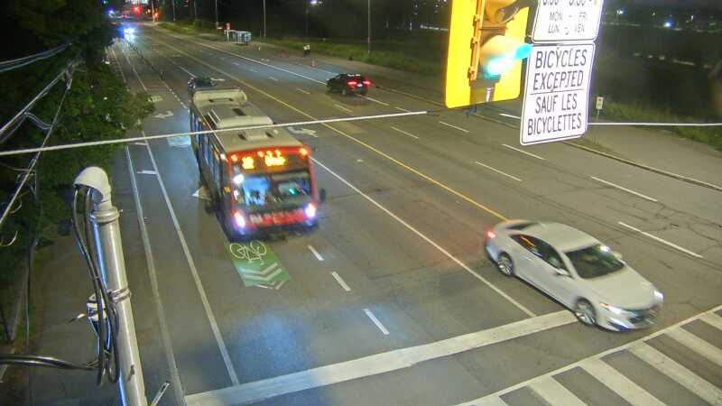 Traffic camera image at 2025-07-04 01:55:16