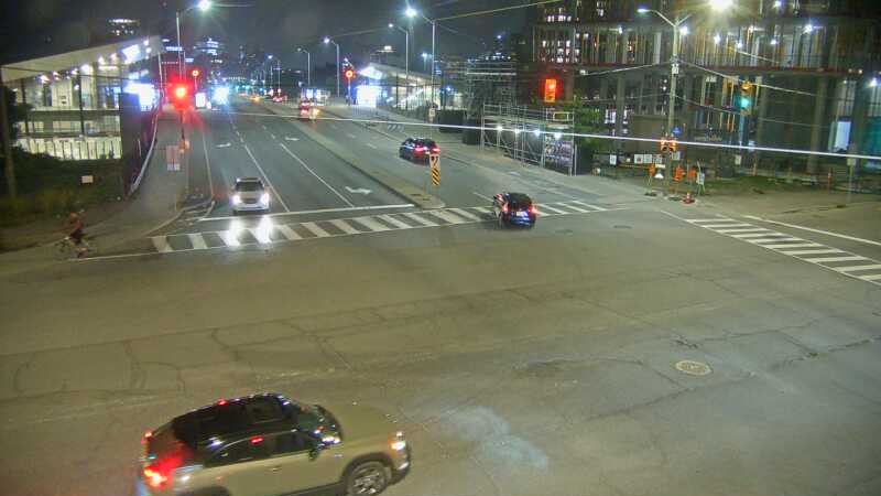 Traffic camera image at 2025-07-31 01:40:05