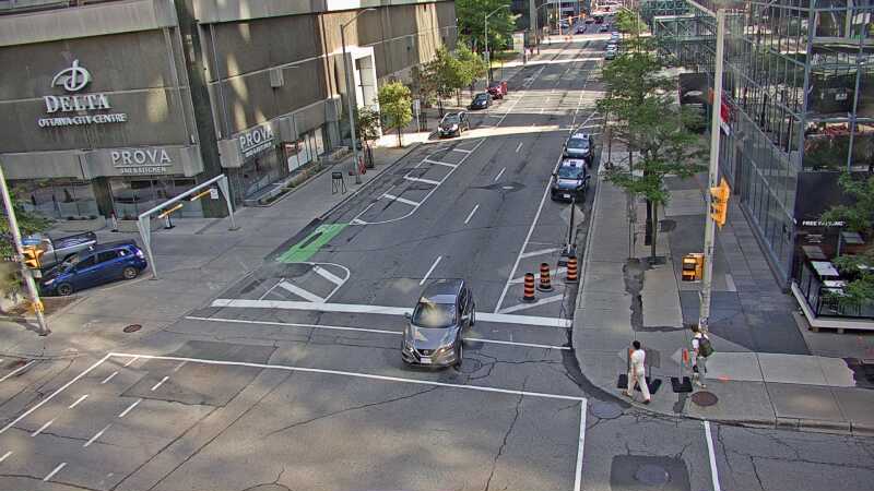 Traffic camera image at 2025-08-24 14:50:08
