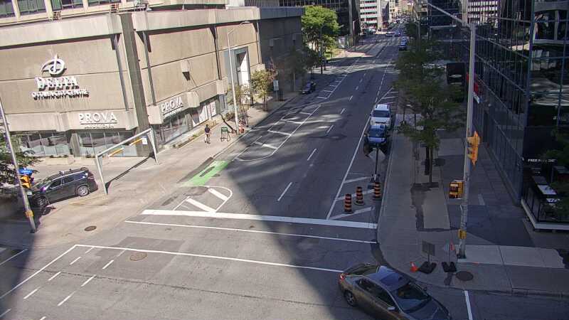 Traffic camera image at 2025-09-14 18:05:08