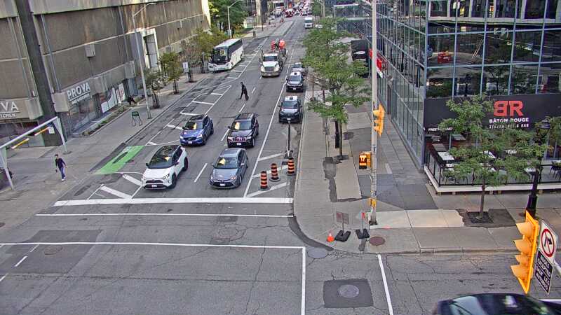 Traffic camera image at 2025-09-16 13:30:10