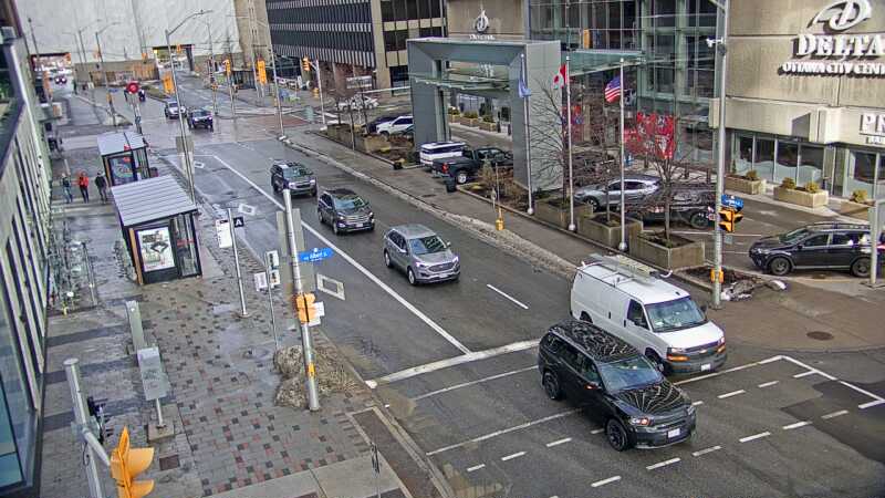 Traffic camera image at 2024-12-30 16:30:38