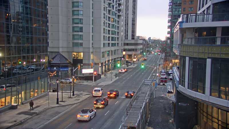 Traffic camera image at 2025-03-25 11:00:08