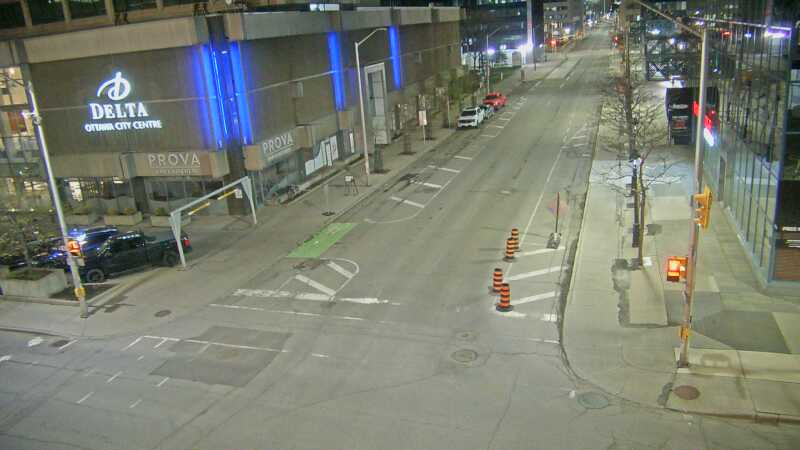 Traffic camera image at 2025-05-09 06:00:09