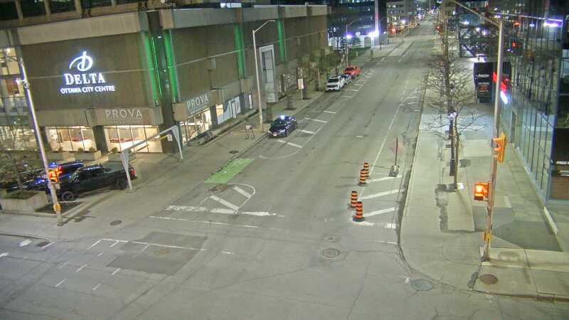 Traffic camera image at 2025-05-09 06:20:13