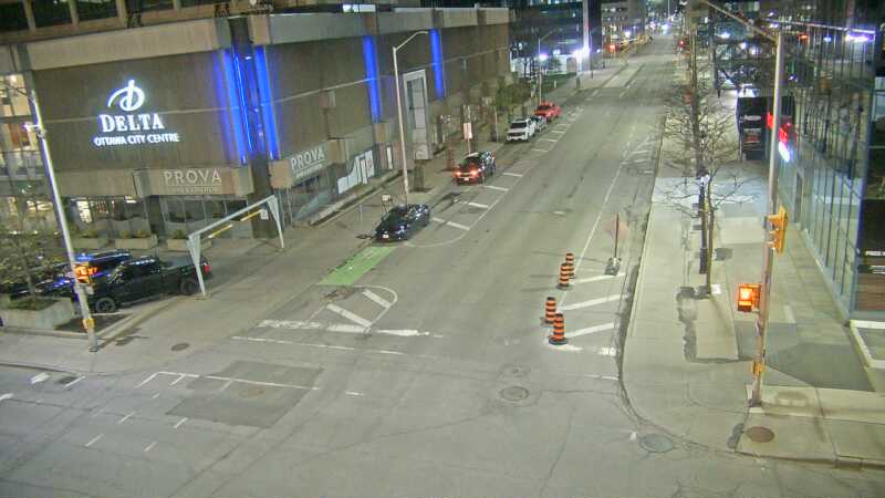 Traffic camera image at 2025-05-09 06:55:18